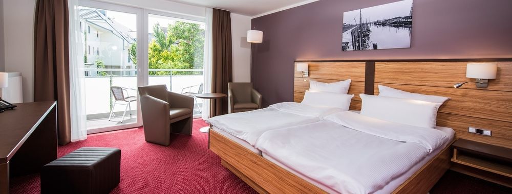 Hotel Hafen Buesum Exterior foto